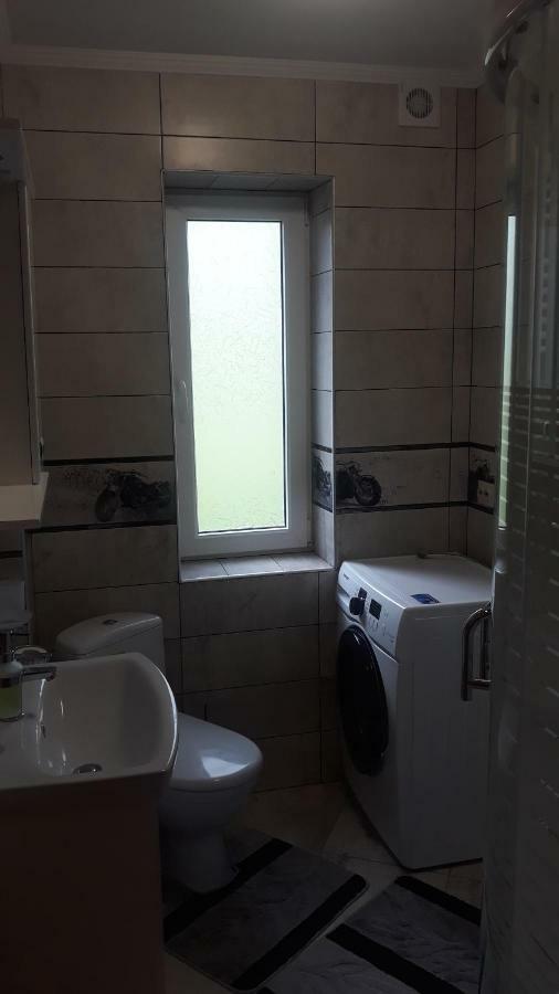 Bee House Поляниця Апартаменти Bukovel Exteriör bild